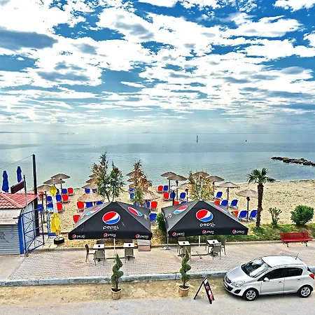 Eutopia * Paralia Katerinis